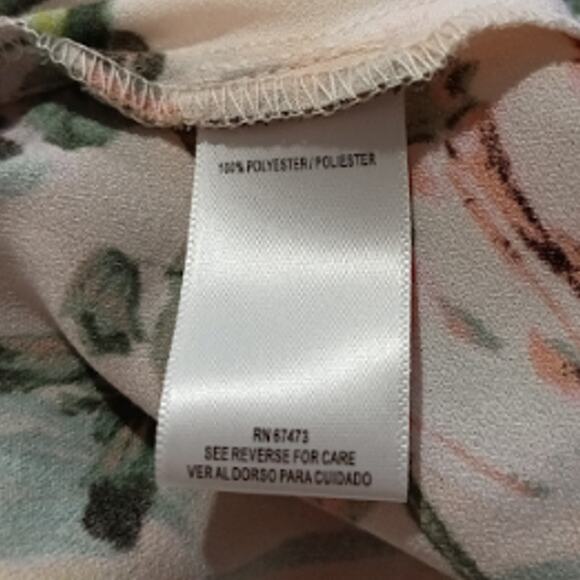 New DN Design Floral Print Dress with Ruffle Surplice Collar Size 16 - Picture 5 of 5